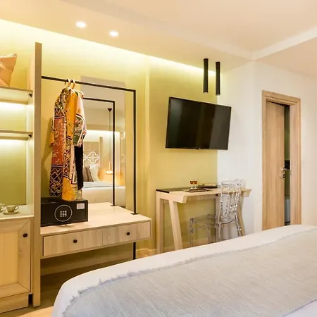 Cressa - Adults Only 4*