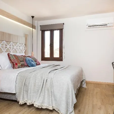 Cressa - Adults Only 레팀노