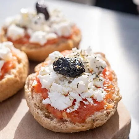 Cressa - Adults Only 레팀노